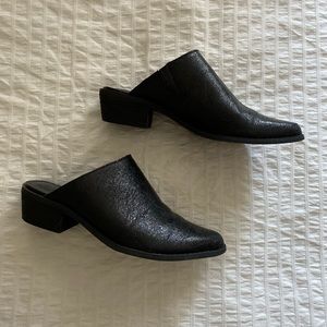 Very Volatile Black Mules